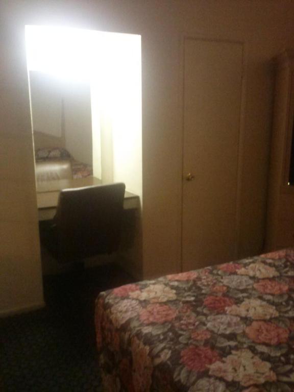 Stockton Travelers Motel ห้อง รูปภาพ