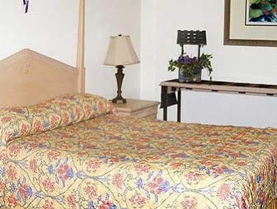Stockton Travelers Motel ภายนอก รูปภาพ